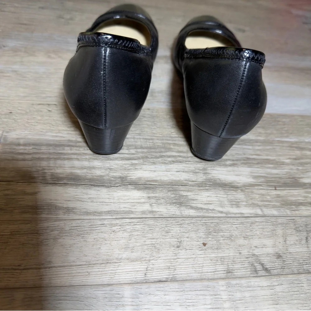 Cole Haan Air Tali Sloane Black Leather Patent Cap Toe Wedge D38134 size 7.5B
